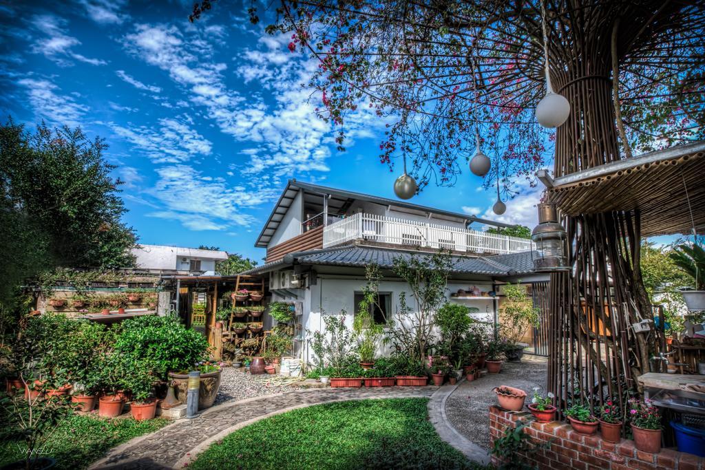 Hou Shan Ren Jia B&B Luye Exterior foto